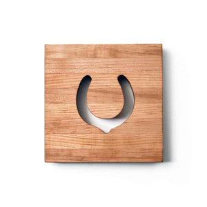 Horseshoe trivet