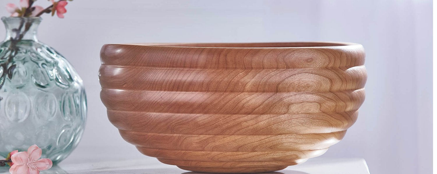 Wood bowl with honeycomb design