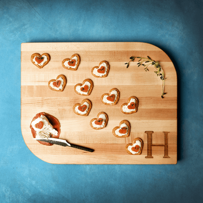 cutting board designs in maple wood, leaf shape