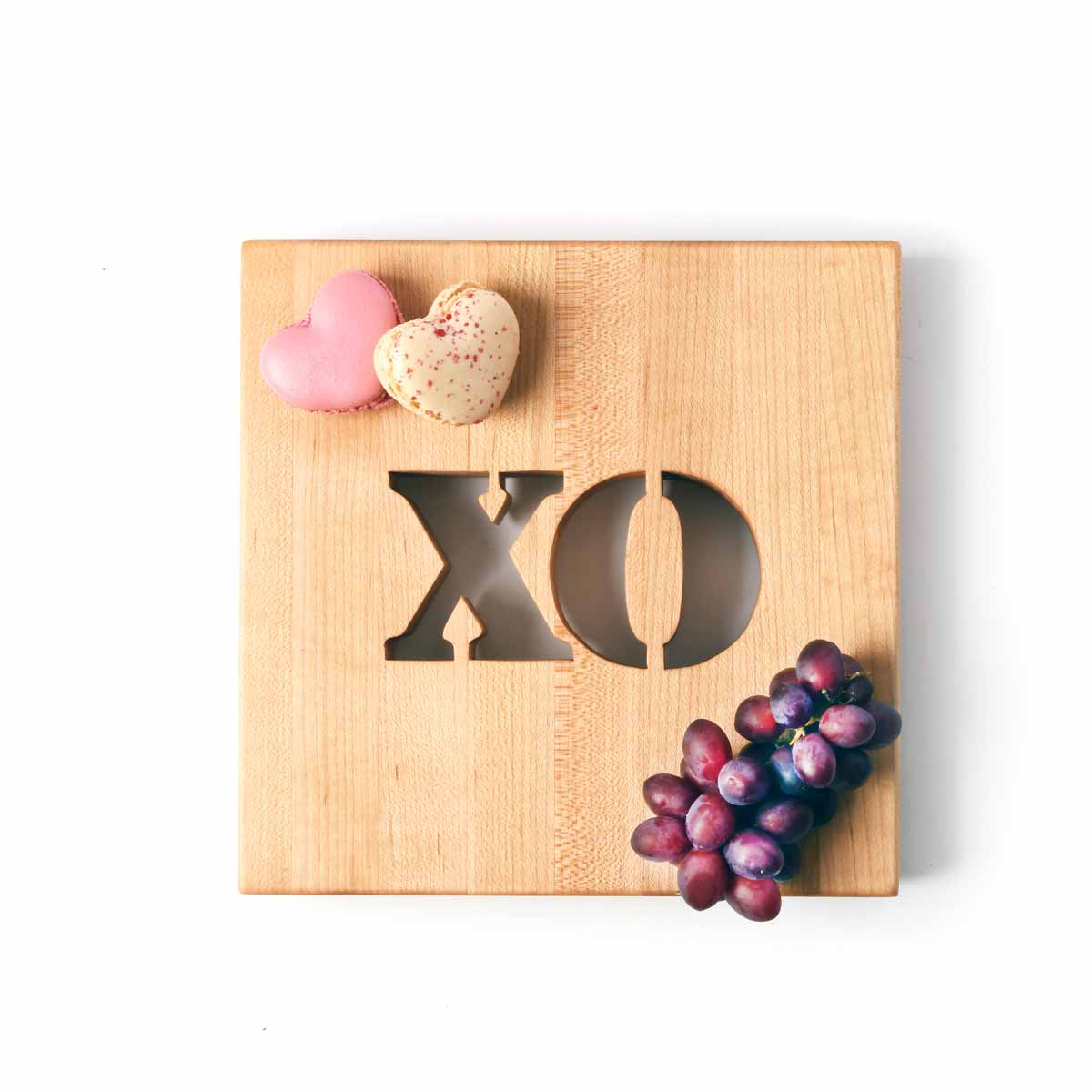 wooden trivet - XO cut out on middle