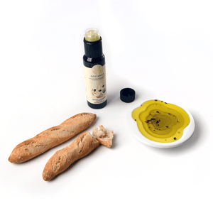 Organic olive oil, 3.4 oz bottle of garlic olive oil with bread