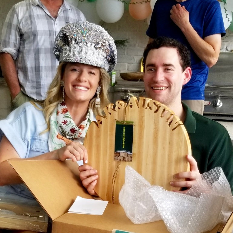 https://wordswithboards.com/cdn/shop/products/Roundcuttingboard_personalizedwith2firstnames_Wordswithboards.com_1600x.jpg?v=1661177209