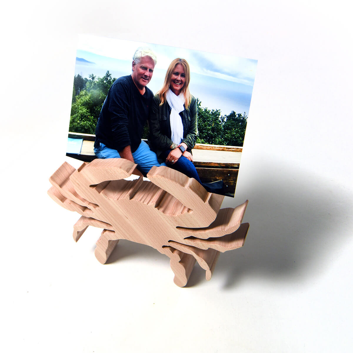 Crab photo holder with photo